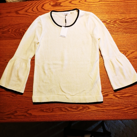 Calvin Klein sweater - Picture 1 of 5